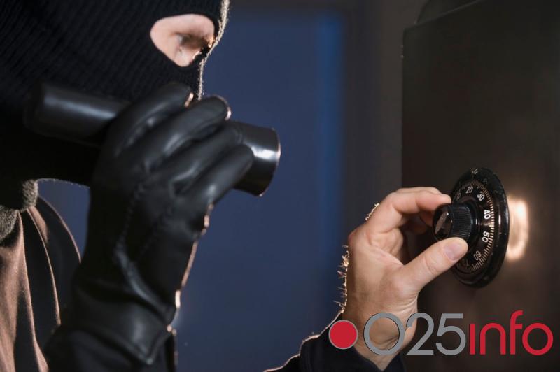 Buba u uhu: Šifra za ljubav