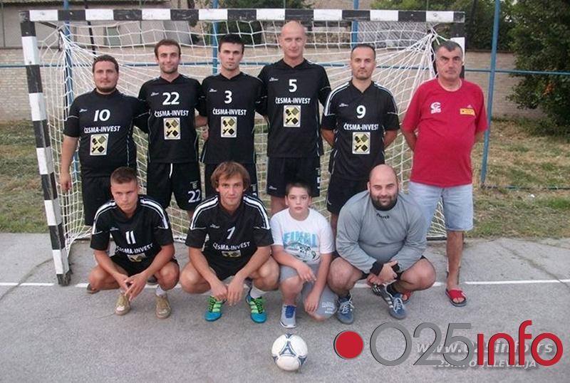 Sjajno otvaranje turnira, Apatinci gledaju lep fudbal