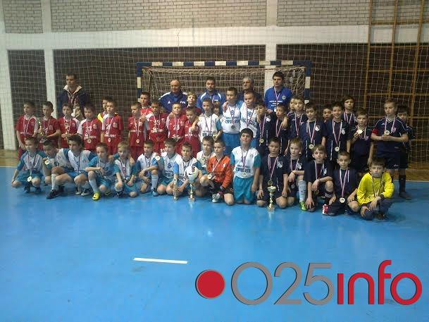 Borba za prvaka Srbije u nedelju u Apatinu