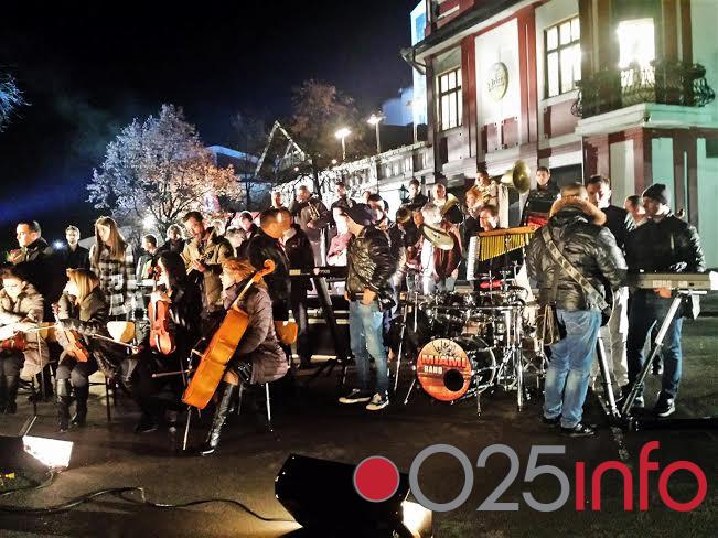 Velikim finalom u Apatinu završeno snimanje spota za pesmu Naša stvar (FOTO)