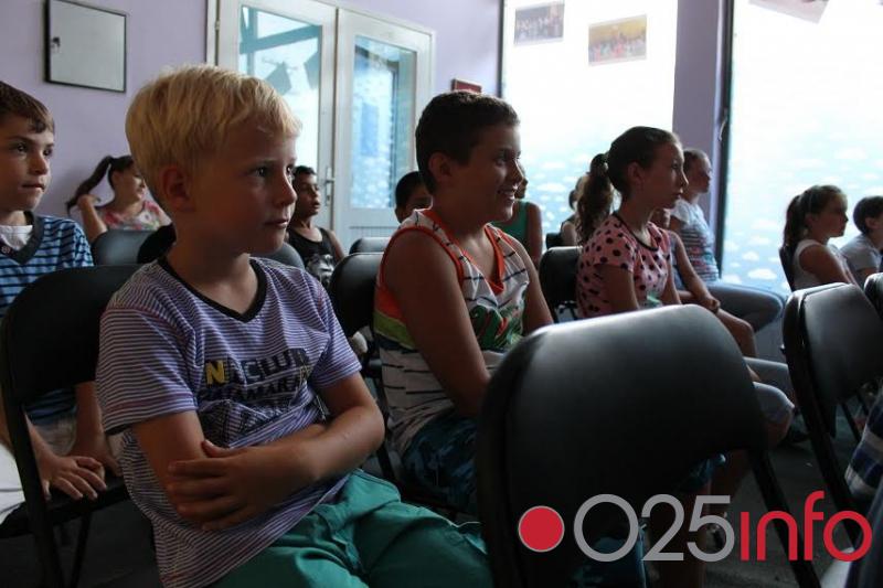 Sonta: Krenuo letnji bioskop za najmlađe