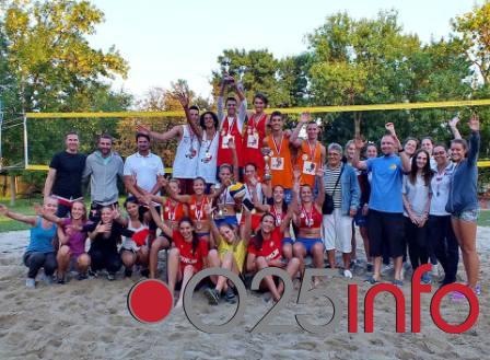 Uspešna odbojkaška godina!