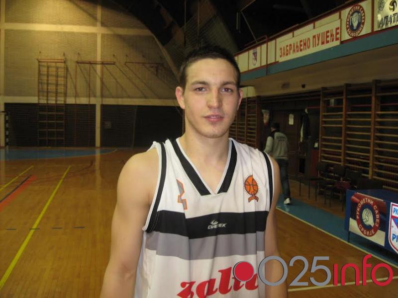 Šou Ljube Miljanića, Apatin deklasirao Crvenku