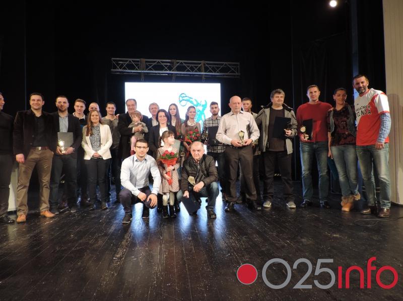 Proglašeni najbolji u oblasti sporta za 2016. godinu (FOTO)