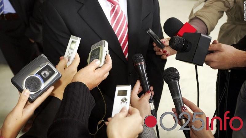 Mediji osuđuju napad na Informer: Na najprimitivniji način ugrožena sloboda govora u Srbiji