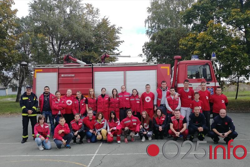 Uspešna saradnja Crvenog krsta Apatin i Vatrogasne jedinice Apatin