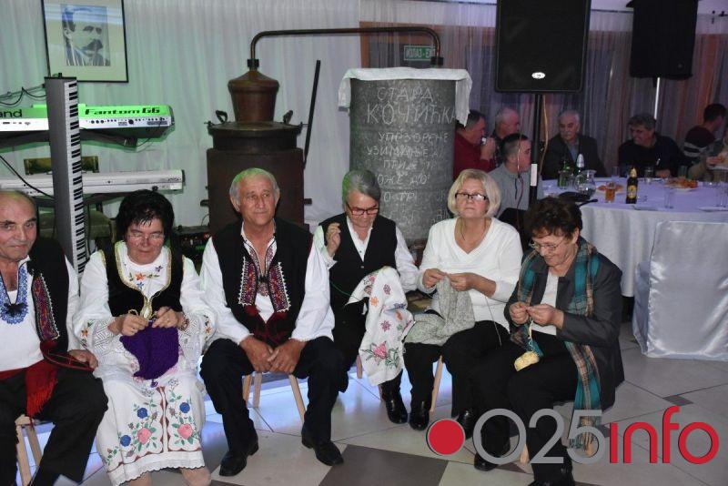 U petak u Apatinu 17. Krajiško veče