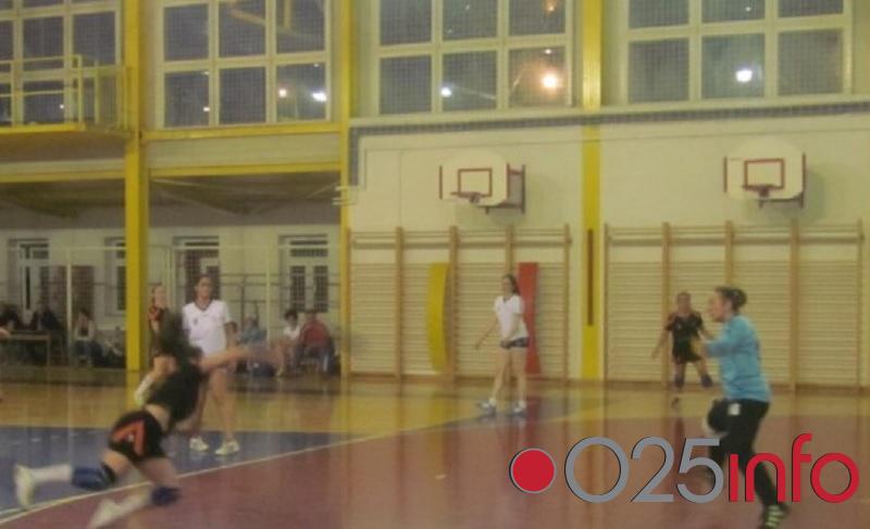 Pripreme rukometašica Sonte: Velik otpor veterankama kluba