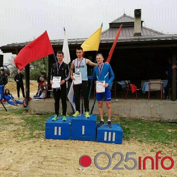 Novi uspesi AK Apatin: Đuro Borbelj seniorski prvak Srbije u planinskom trčanju