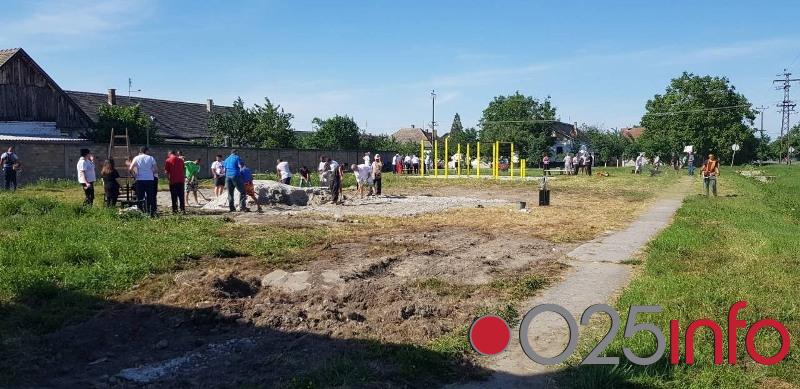 Sonta jučerašnjom radnom akcijom bogatija za dva sportska terena