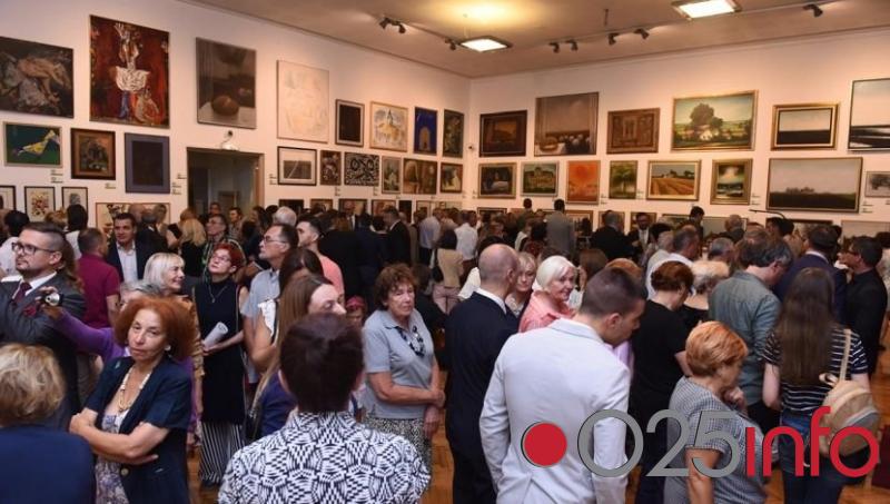 Otvorena izložba slika Sto odabranih dela