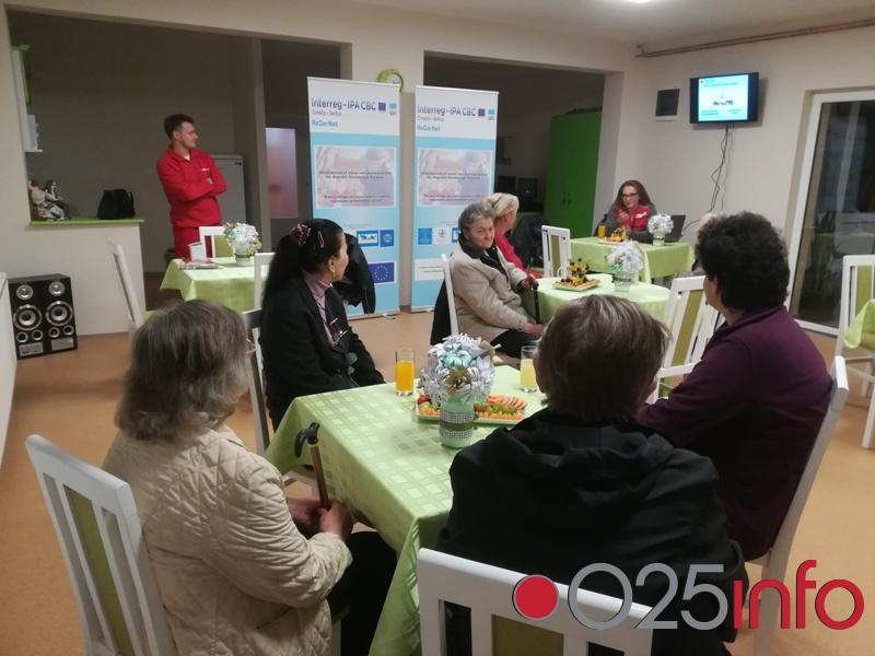 U apatinskom Klubu za stare održano predavanje o zdravoj ishrani