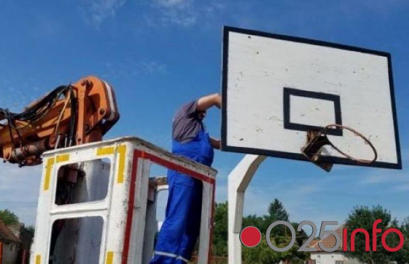 U kulskoj opštini uređuju se dečja igrališta i tereni