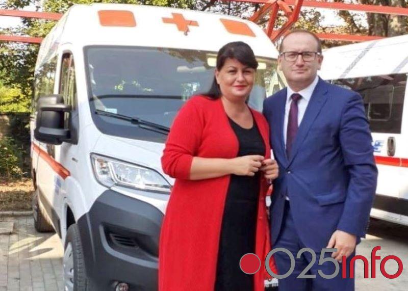 Dom zdravlja Apatin ima novo sanitetsko vozilo i ultrazvučni aparat 