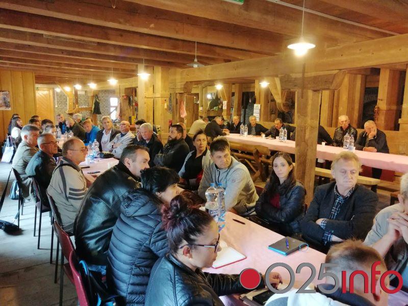 Održan sastanak mesnih zajednica iz Zapadnobačkog okruga i Opštine Bač  