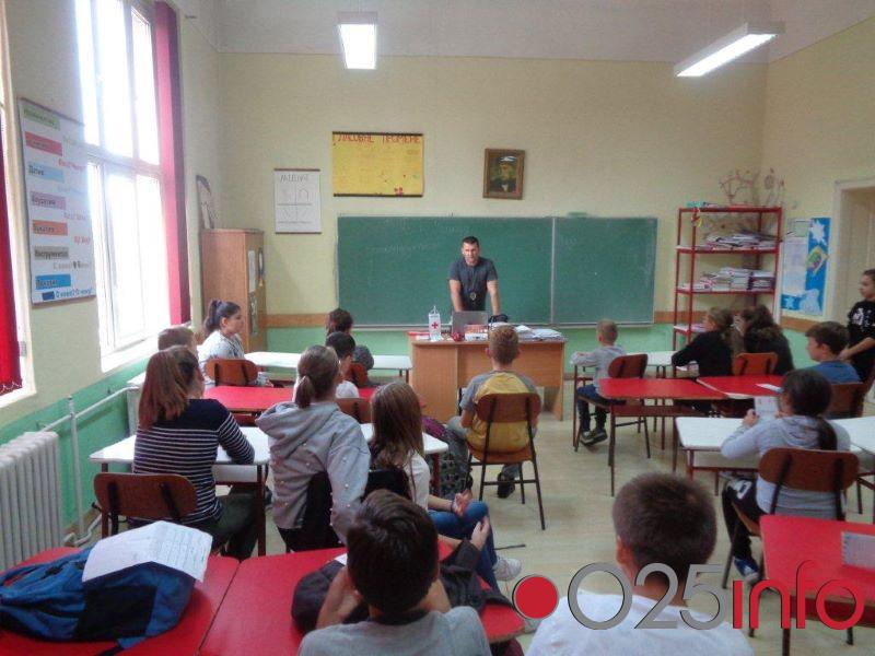 Predavanja o prevenciji bolesti zavisnosti za odžačke osnovce