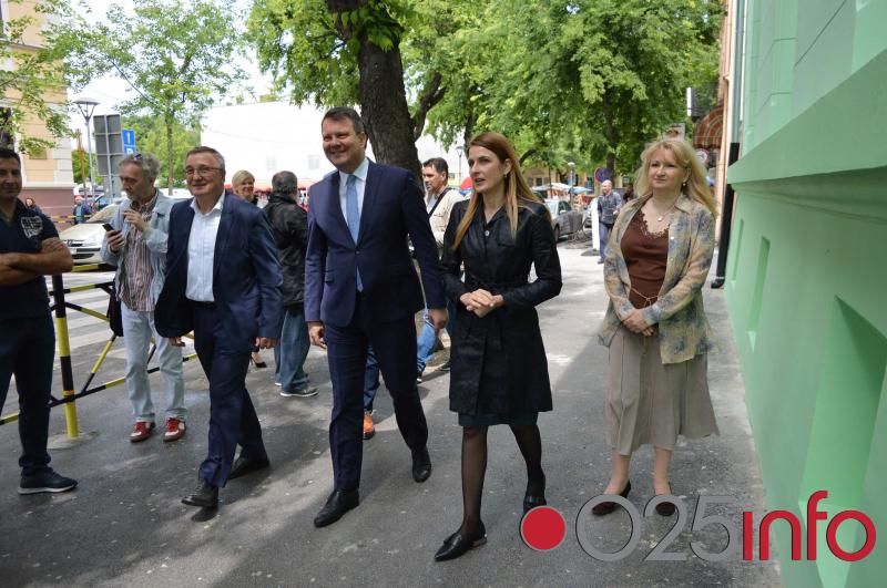 Predsednik Pokrajinske vlade Igor Mirović najavio nove investicije u Sombor