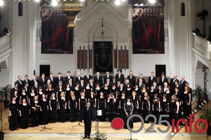 Omladinski horovi u Somboru