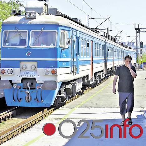 Vozom još ređe u komšiluk